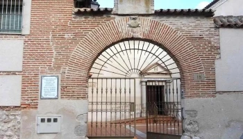 Iglesia-Convento de las Dominicas de la Madre de Dios - Olmedo Iglesia-Convento de las Dominicas de la Madre de Dios - Olmedo