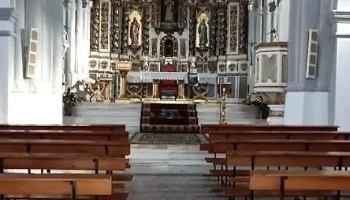 Iglesia de Cheles - Cheles