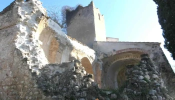 Iglesia de de Sant Vicenç de Can Cerdà (o de Morro Curt). Ruinas - Font-Rubí