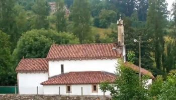 Iglesia de San Salvador de Fuentes - Villaviciosa Iglesia de San Salvador de Fuentes - Villaviciosa