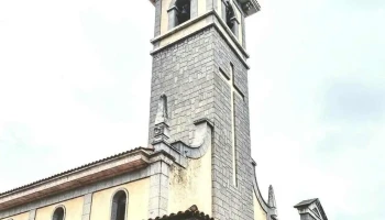 Iglesia de Santa Bárbara de Llaranes - Llaranes, Avilés Iglesia de Santa Bárbara de Llaranes - Llaranes, Avilés