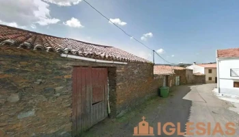 Iglesia Parroquial de San Juan Bautista - Cilleros De La Bastida