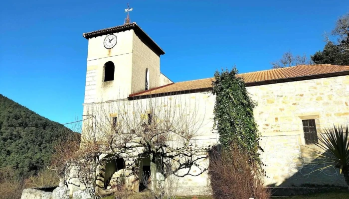 Andra Mari Elizaiglesia De Santa Maria Iglesia - Barrio