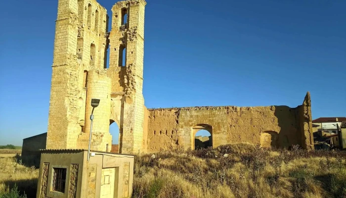 Antigua Iglesia De San Juan Bautista De Tamariz De Campos -  Lugar De Interes Historico - Tamariz de Campos