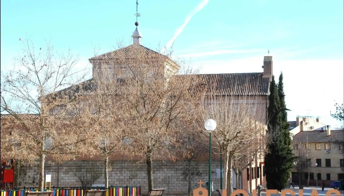 Capellania Madres Capuchinas De Nuestra Senora De La Asuncion Iglesia Catolica - Pinto