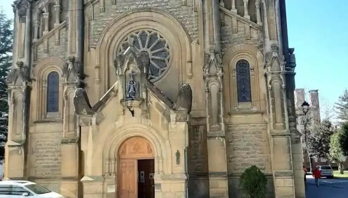 Capilla Hospital de Navarra - Pamplona