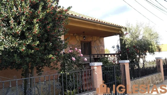 Casa Salva -  De Los Visitantes - La Rinconada de la Sierra
