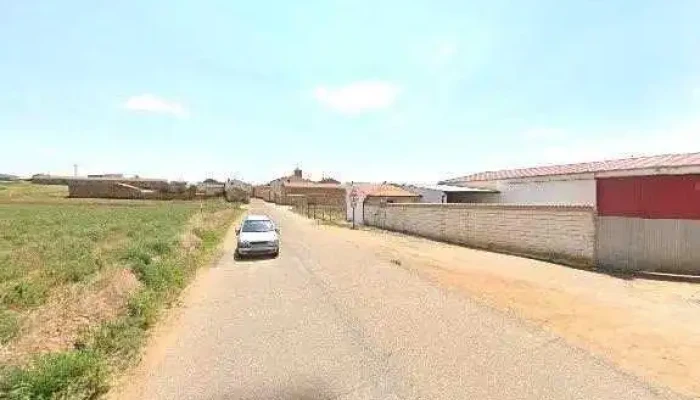 Ermita De La Virgen De La Soledad -  Videos - Gallocanta