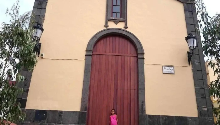 Ermita De San Roque -  Iglesia - Guía