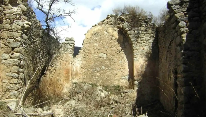 Ermita De Sant Marc -  Iglesia - Lles de Cerdanya