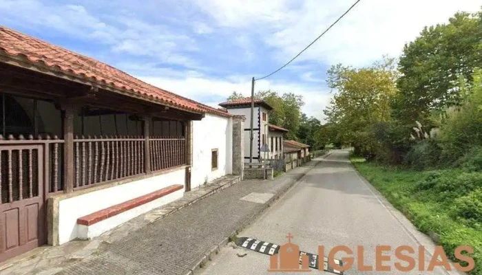 Ermita del Santo Cristo ―en aldea Peral― (Colombres―Ribadedeva) - Asturias