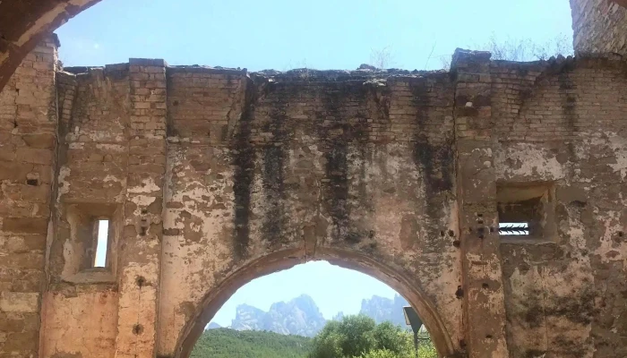 Esglesia De Sant Esteve Direccion - Castellar del Vallès