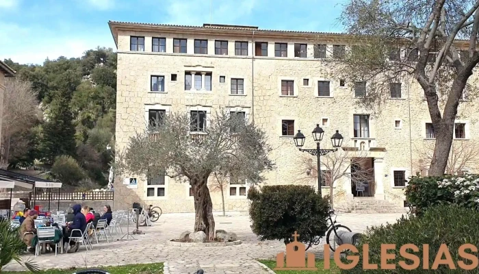 Hospederia Santuario De Lluc Videos - Lluc
