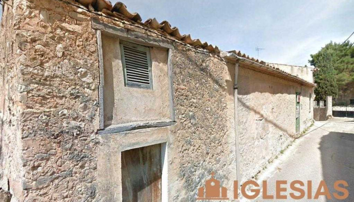 Iglesia cerca de es pinaret - Marratxinet