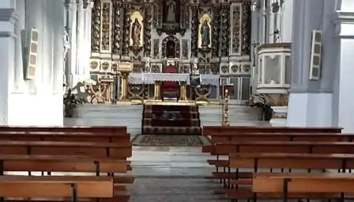 Iglesia de Cheles - Cheles