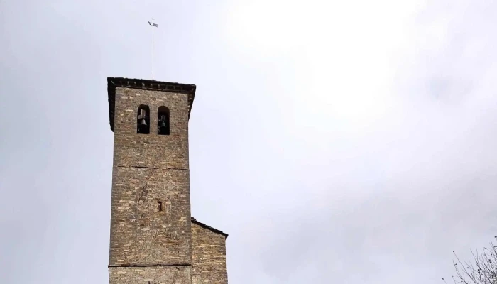 Iglesia De Los Tres Santos Reyes -  Direccion - Fanlo