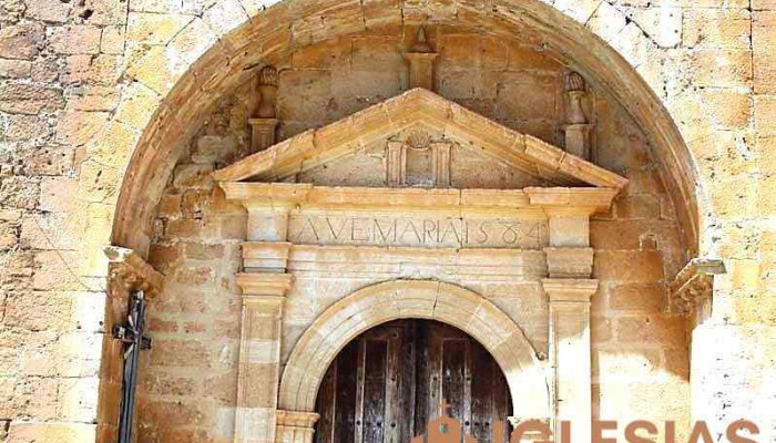 Iglesia de Momblona - Momblona