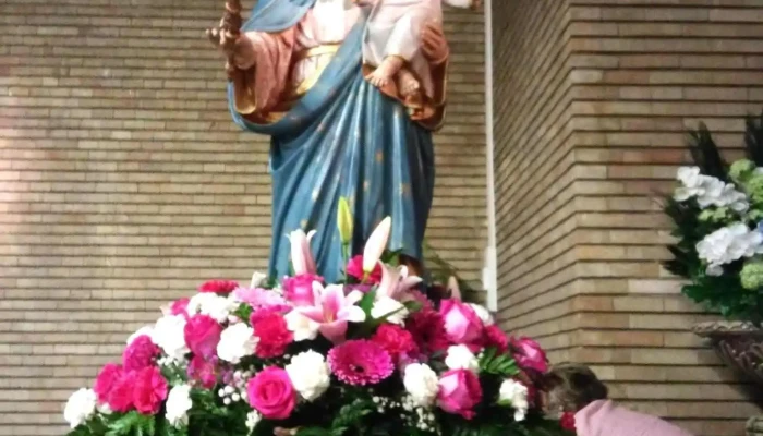 Iglesia De Nuestra Senora De Montserrat Iglesia Catolica - Zaragoza