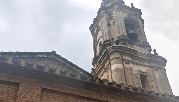 Iglesia De San Andres Apostol Donde - Villamayor de Monjardín