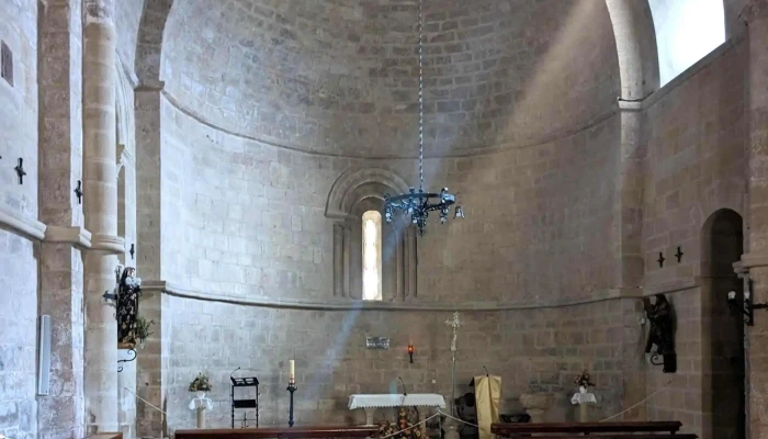 Iglesia De San Andres Apostol Zona - Villamayor de Monjardín