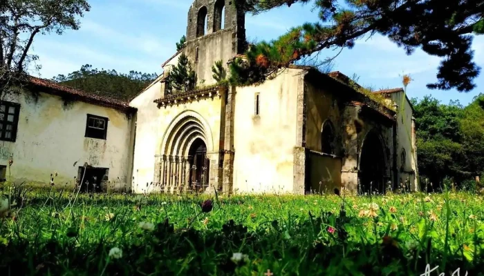 Iglesia de San Antolín de Bedón - Llanes