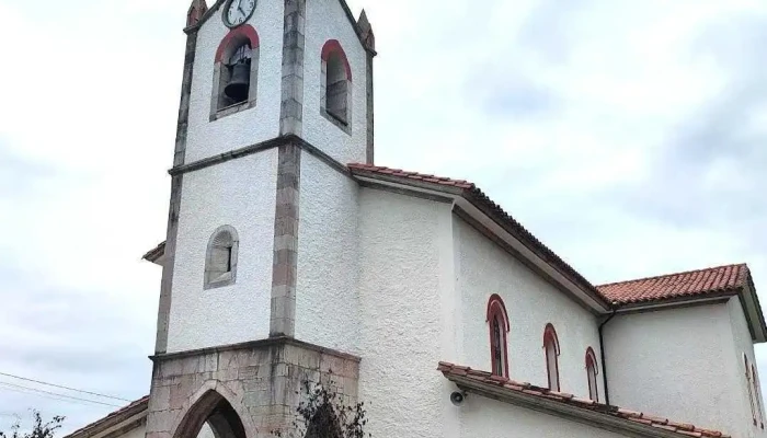 Iglesia de San Antolín de Naves - Llanes