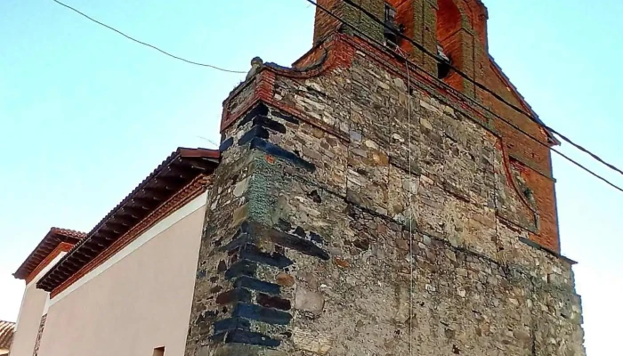 Iglesia De San Benito -  Iglesia Catolica - Villamejil