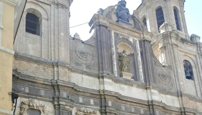 Iglesia De San Cayetano Y Capilla De Santa Isabel -  Telefono - Zaragoza