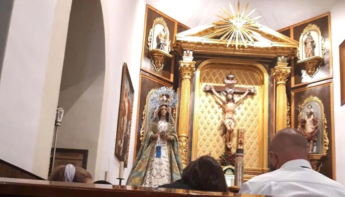 Iglesia De San Cristobal Martir Torrejon De La Calzada - Torrejón de la Calzada