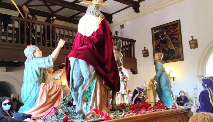 Iglesia De San Jorge Martir Instagram - Aldea del Rey