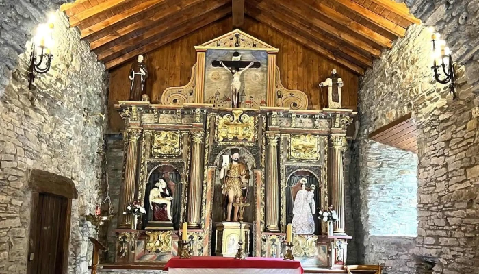 Iglesia De San Juan Bautista -  Descuentos - La Portela de Valcarce