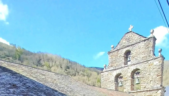 Iglesia De San Juan Bautista -  La Portela De Valcarce - La Portela de Valcarce
