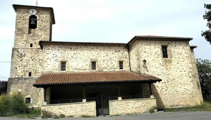 Iglesia de San Julián y Santa Basilisa - Izoria