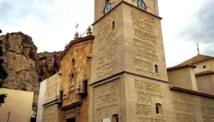 Iglesia De San Lazaro Obispo Parroquia - Alhama de Murcia