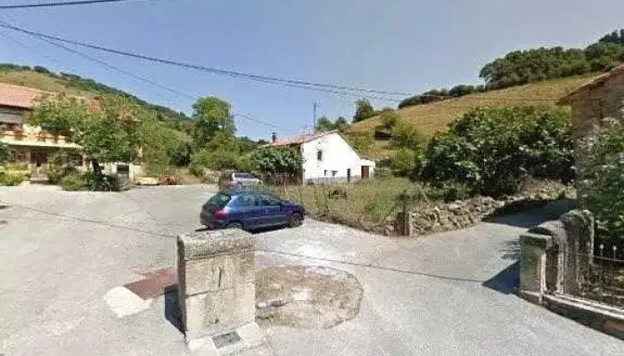 Iglesia De San Martin Direccion - Pujayo