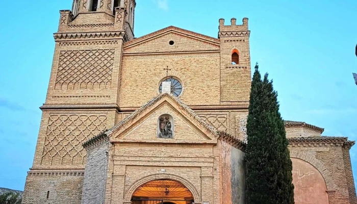 Iglesia De San Miguel Arcangel Sitio Web - Alfajarín