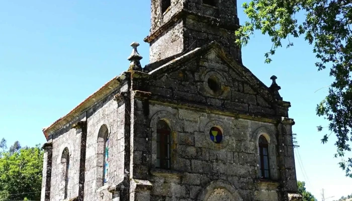 Iglesia De San Miguel De Carballedo -  Iglesia Catolica - A Igrexa