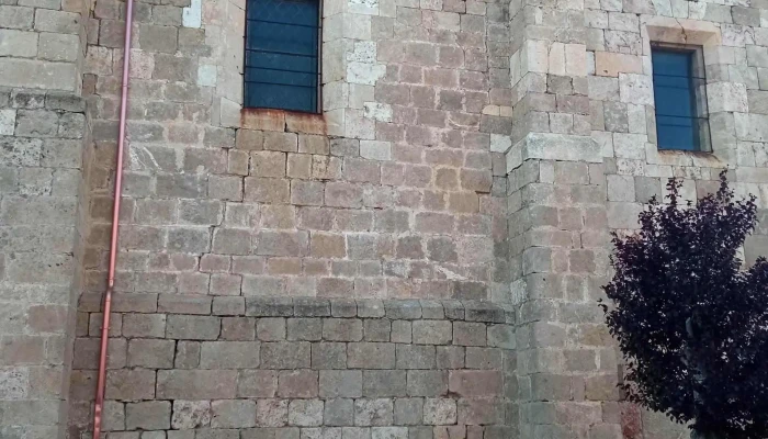 Iglesia De San Millan Abad Abierto Ahora - Cubo de Bureba