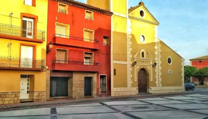 Iglesia De San Pedro Apostol Iglesia Catolica - Gelsa