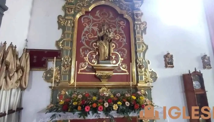 Iglesia De San Pedro Apostol -  Iglesia Catolica - San Pedro