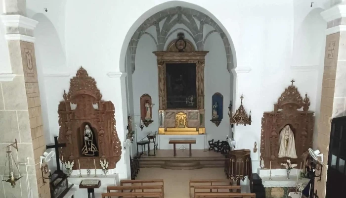 Iglesia De San Pedro Apostol -  Opiniones - Retamal de Llerena