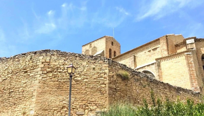 Iglesia De San Pedro -  Cerca De Mi - Gallipienzo Antiguo