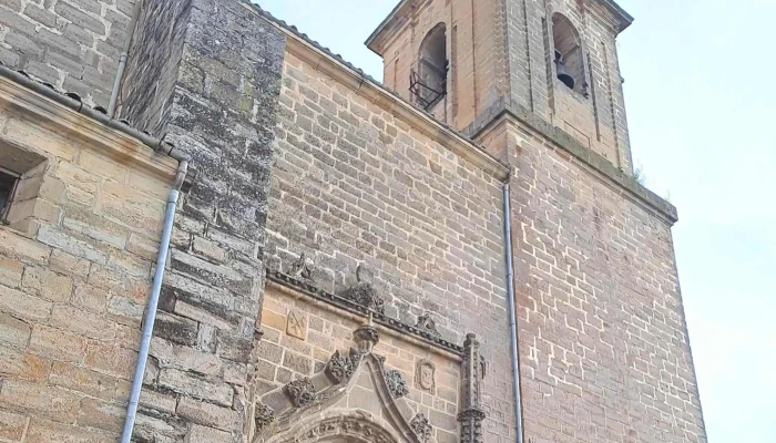 Iglesia De San Pedro -  Sabiote - Sabiote