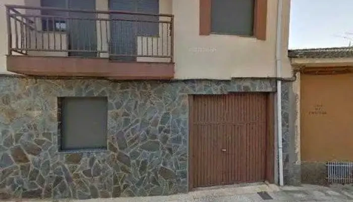 Iglesia De San Pelayo -  Abierto Ahora - Trabazos