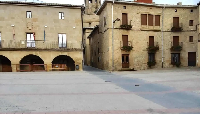 Iglesia De San Salvador -  Opiniones - Arróniz