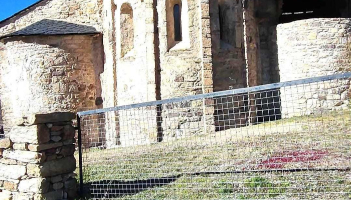 Iglesia De San Vicente De Estamariu -  Videos - Estamariu