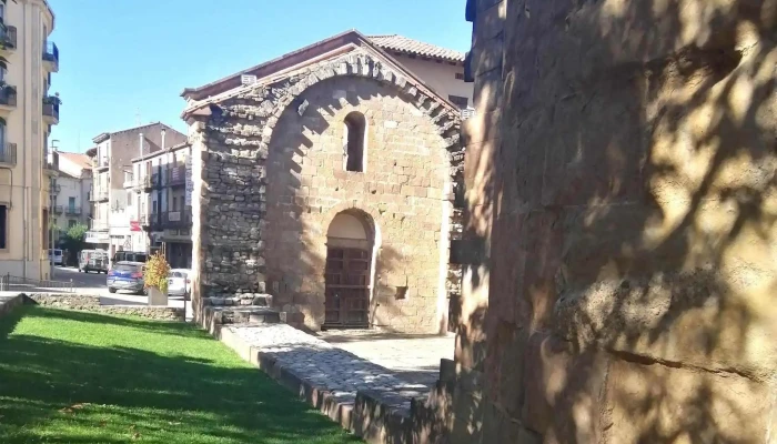 Iglesia De Sant Joan I Sant Pau Ruina Consolidada Sitio Web - Sant Joan de Les Abadesses