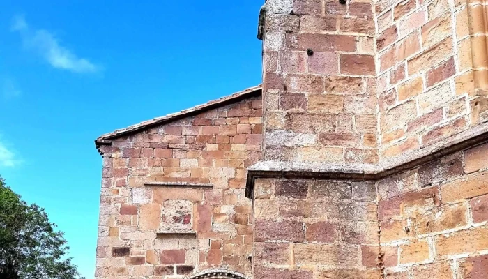 Iglesia De Santa Maria Comentarios - Cantabria