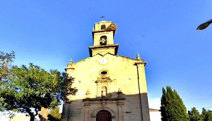 Iglesia De Santa Maria De Larouco Direccion - Larouco