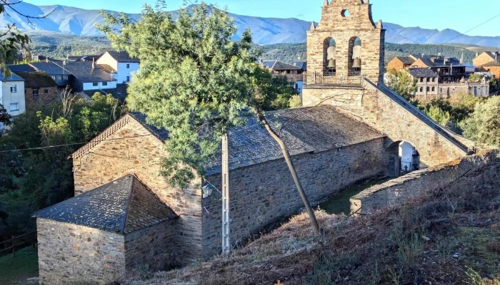 Iglesia De Santa Maria Magdalena Iglesia - Molinaseca